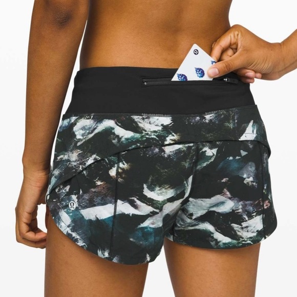 Lululemon Speed Up Shorts 2.5” Glacier Camo Starlight Black Sz 4 Rare Low Rise - Picture 2 of 11